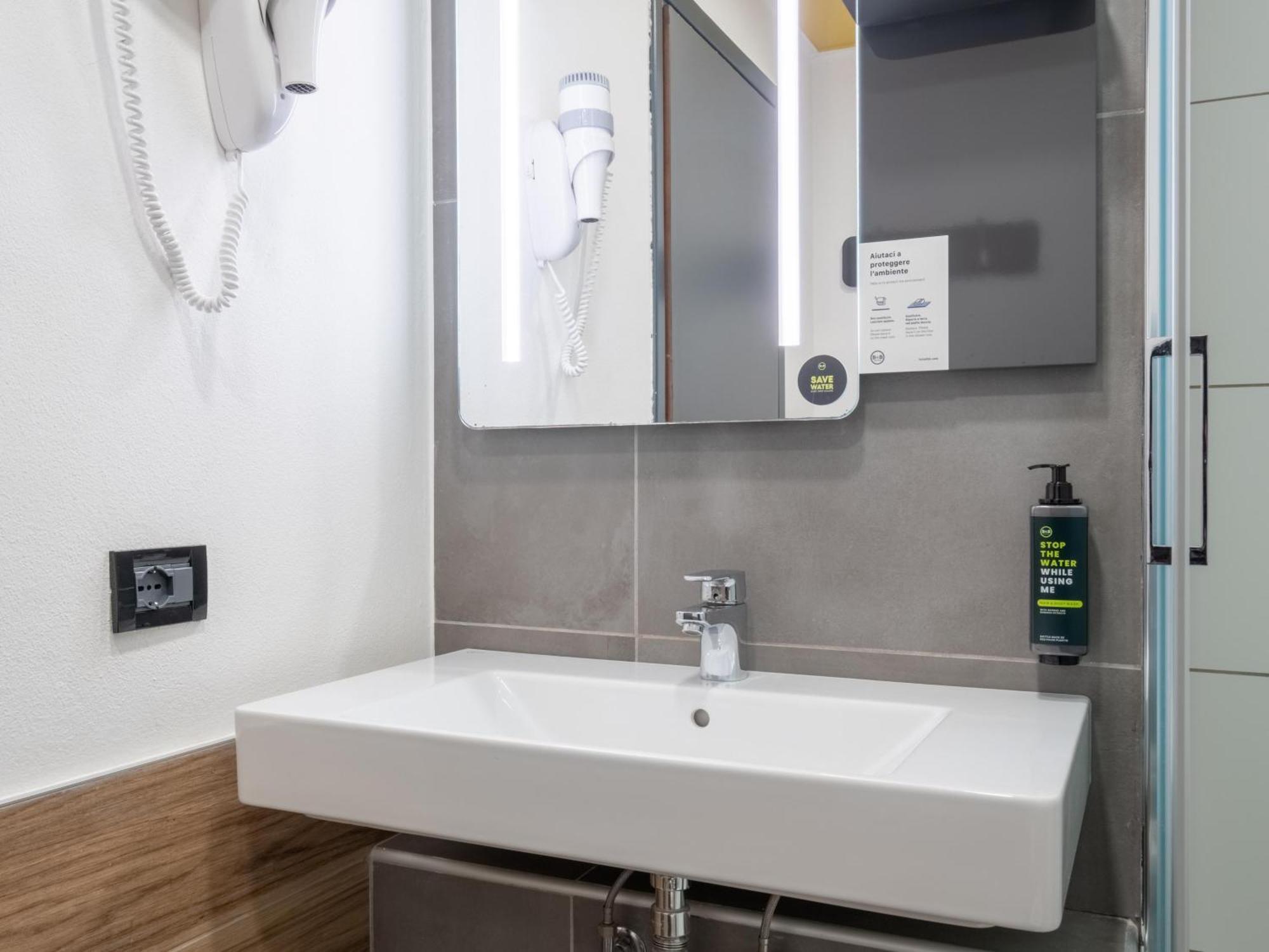 B&B Hotel Mantova San Giorgio di Mantova Dış mekan fotoğraf
